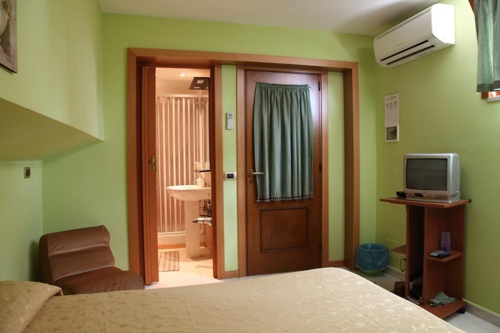 B&B La Villetta Benevento Habitación foto